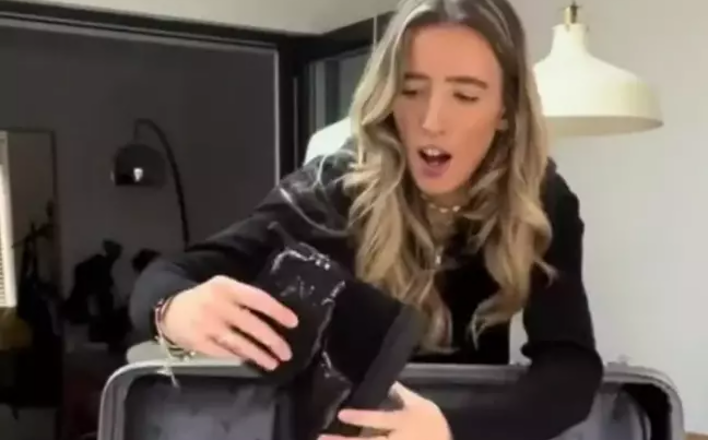 Ucuz qiymətə aldığı çantanı açanda şok oldu – içindən sərvət çıxdı – FOTO