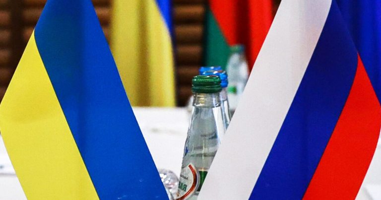 ABŞ dövlət katibi Ukrayna ilə bağlı danışıqların ictimaiyyətə açıqlanmayacağını bildirib