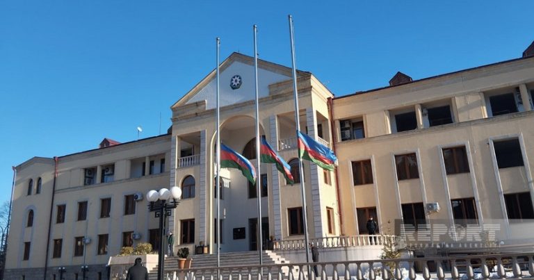 Xankəndi, Xocalı və Ağdərədə bayraqlar yarıya qədər endirilib