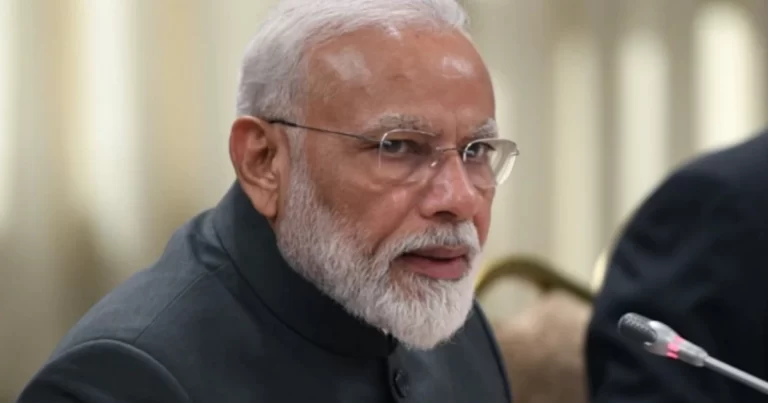 Hindistanın baş naziri Narendra Modinin təyyarəsinə terror hücumu ilə bağlı xəbər yayıldı