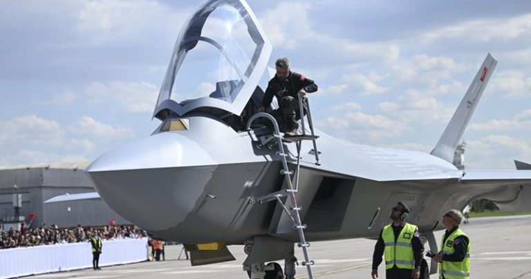 Dəməşqin “Mezzeh” hərbi aerodromunda həbsdə olan mindən çox Suriya vətəndaşı həlak olub