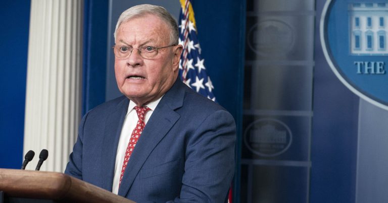 Donald Trampın Ukrayna üzrə xüsusi nümayəndəsi Keyt Kelloq Kiyevə gəlib