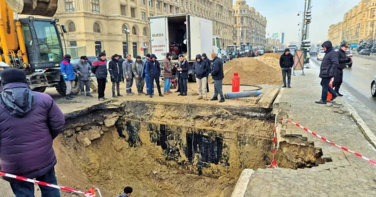 Bakının əsas prospekti çökmə səbəbindən BAĞLANDI