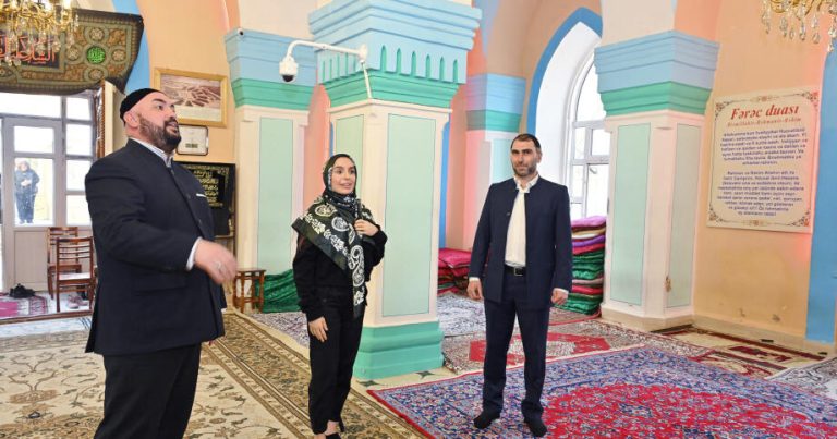 Heydər Əliyev Fondunun vitse-prezidenti Qubada “Səkinə xanım” məscidini ziyarət edib – FOTO