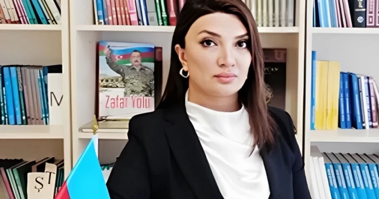 600 manatlıq hədiyyəyə dilənçi payı deyən məktəb direktoru İŞDƏN ÇIXARILDI