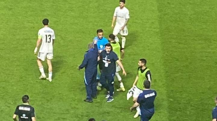 Azərbaycan kubokunun finalında insident – VİDEO