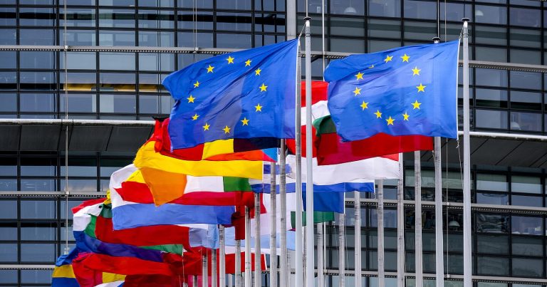 Donald Tramp Avropa ölkələri ilə bağlı qərarını dəyişdi