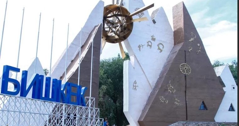 Qırğızıstan Rusiyaya birləşir? – sensasion iddia