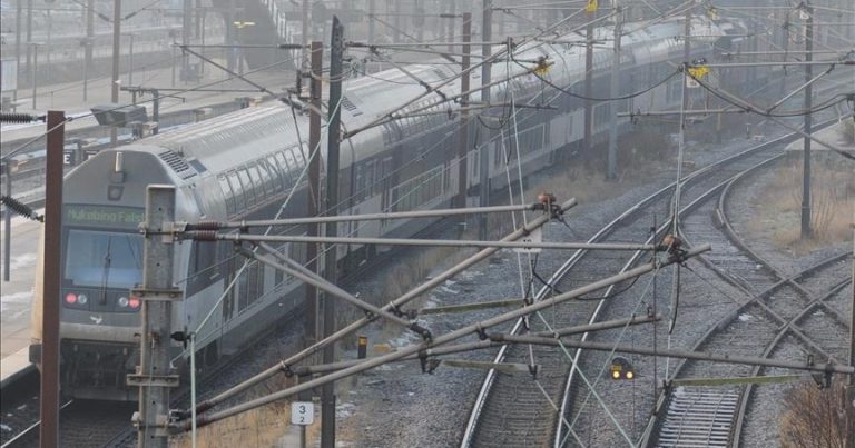 Danimarkada sərnişin qatarı relsdən çıxdı – çoxsaylı yaralılar var