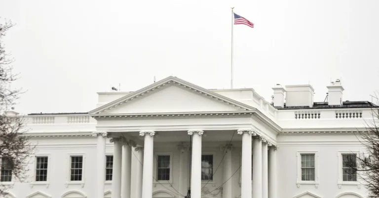 ABŞ Rusiyadan Ukrayna üçün qəbul edilə bilən təhlükəsizlik zəmanətlərini müzakirə etməyə hazırlaşır