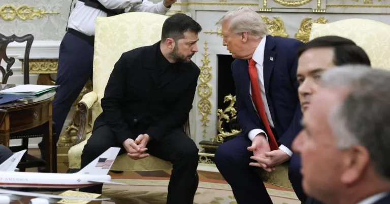 Tramp: Zelenski Rusiyanın bəzi şərtlərinə razı olmalıdır