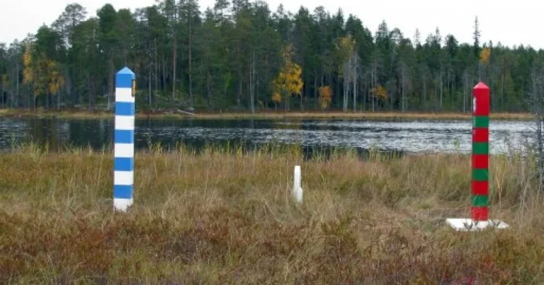 Finlandiya Rusiya təhdidinə qarşı sərhəd təhlükəsizliyini gücləndirir