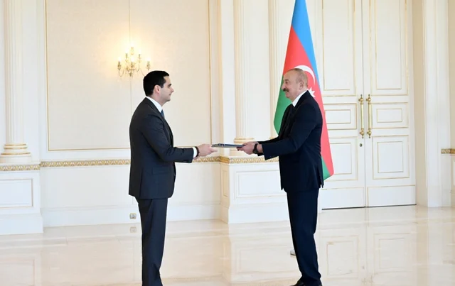 İlham Əliyev Slovakiyanın azərbaycanəsilli səfirini qəbul edib