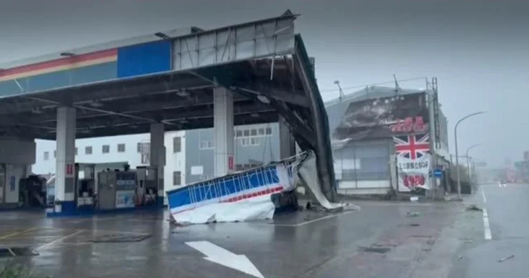 Tayvanda qasırğa nəticəsində onlarla insan xəsarət alıb