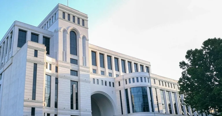 Ermənistan XİN: “Bakı və İrəvan ATƏT üzvlərinə Minsk qrupunun ləğvi ilə bağlı müraciət göndəriblər”