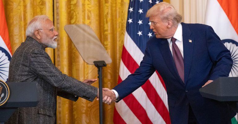 Tramp Hindistanın baş nazirinə dörd dəfə zəng vursa da telefonu açmadı