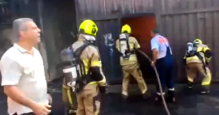 Tehranda anbar yandı: Əfqan işçilər faciəli şəkildə həlak oldular