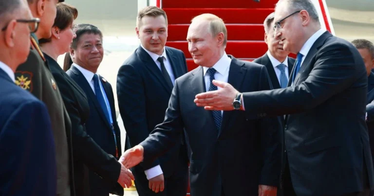 Putin Çində səfərdədir