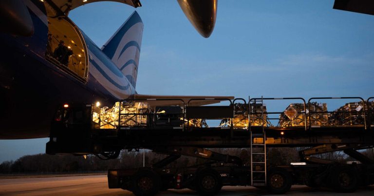 Zelenski ABŞ-dan 90 milyard dollarlıq yardım paketi istəyir