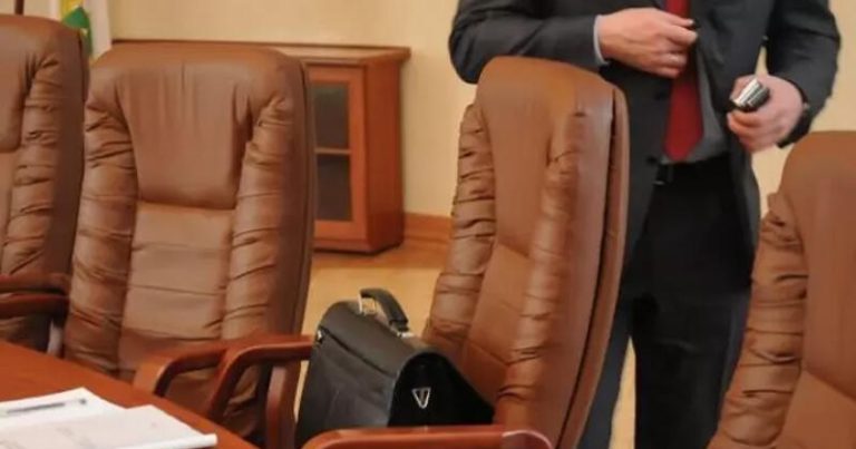 Dörd ay əvvəl təyin olunan rəislər işdən çıxarıldı – FOTO