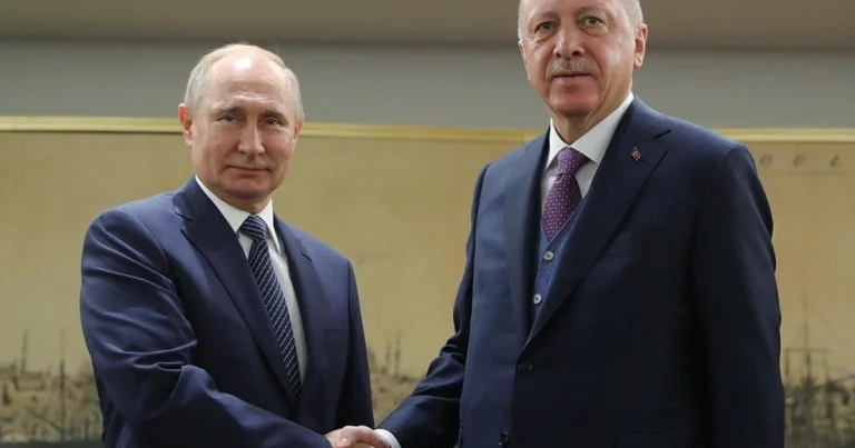 Ərdoğanla Putin Alyaska danışıqlarını müzakirə ediblər