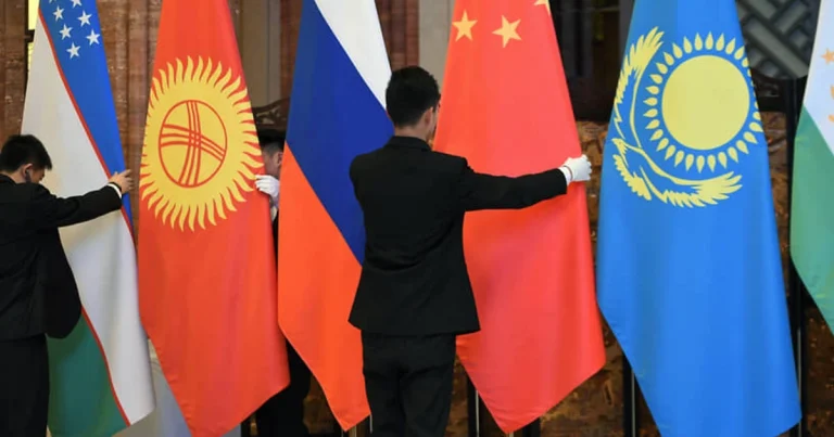 İlham Əliyev və Nikol Paşinyan ŞƏT sammitinə dəvət olunublar