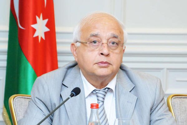 İlham Əliyev və Mehriban Əliyeva Elçin Əfəndiyevin vəfatı ilə bağlı nekroloq imzaladılar