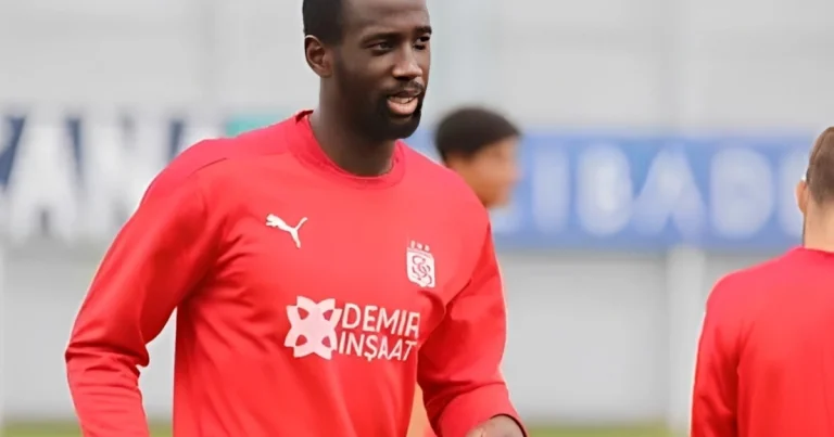 “Sumqayıt” heyətini “Sivasspor”un müdafiəçisi ilə gücləndirir