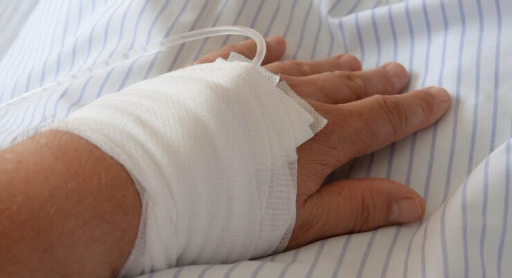 Azərbaycanda xanım müğənni xəstəxanalıq oldu – FOTO