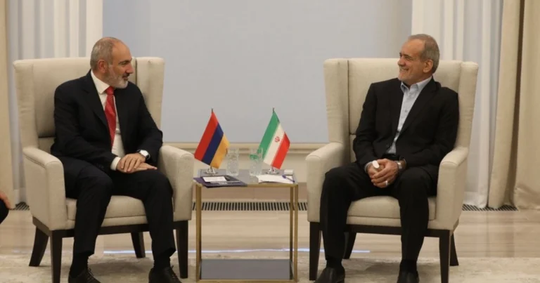 Ermənistanla İran arasında 10 anlaşma memorandumu imzalanıb