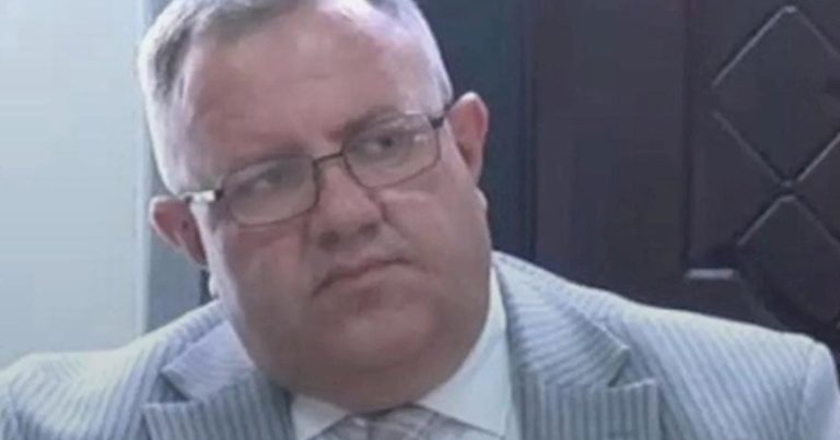 Qubada məmur sakinləri təhqir etdi — Vəzifədən azad olundu (FOTOLAR)