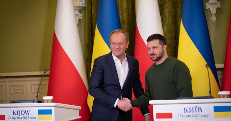 Tusk: Ukrayna müharibəsi tezliklə dondurula bilər