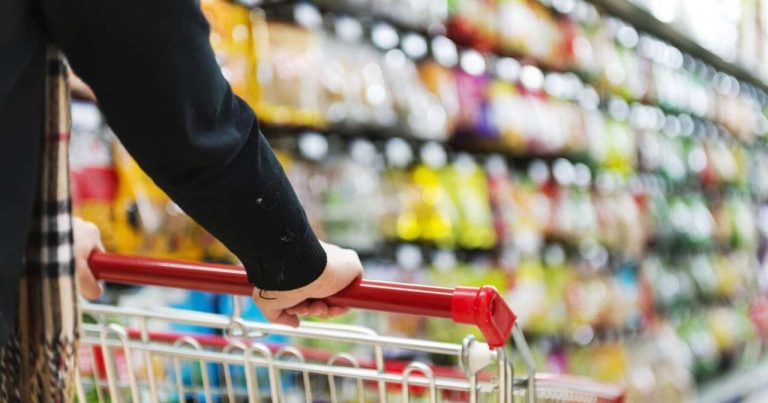 Bakıda marketlərdə satılan bu sular təmiz deyilmiş – SİYAHI