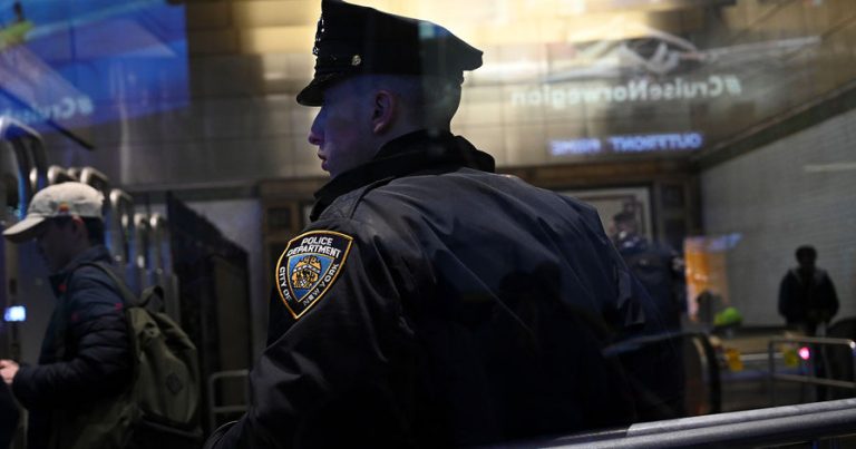 ABŞ-da hərbi bazada atışma olub