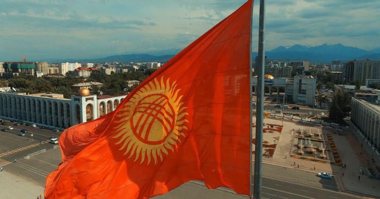 Böyük Britaniya Qırğızıstan şirkətlərinə qarşı sanksiyalar tətbiq edib