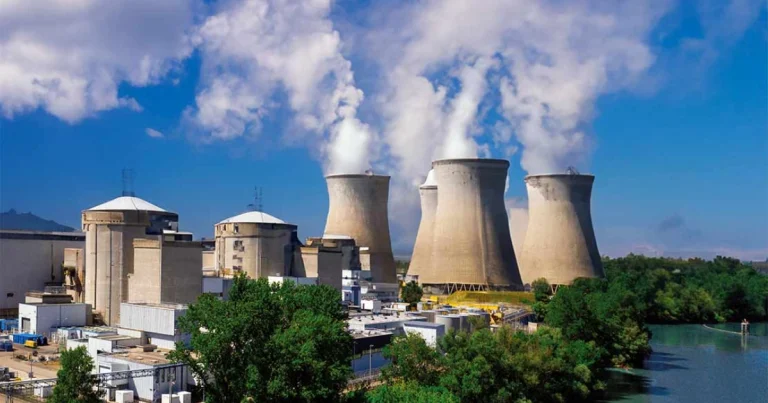 Fransada ən böyük AES-in fəaliyyəti meduzalara görə dayandı