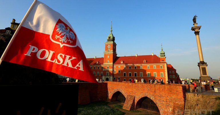 Polşa rəhbərliyində Ukrayna ilə bağlı qanuna görə gərginlik yaranıb