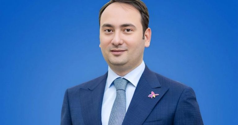 Orxan Hüseynzadə icra başçısı təyin ediləndə özü ilə beş nəfəri Ağdaşa aparıbmış