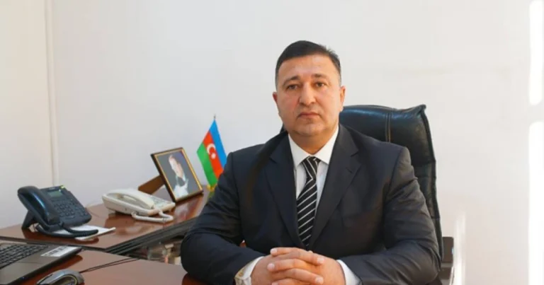 Şəmkirdə rüşvətə görə həbs edilən icra nümayəndəsi azadlığa buraxıldı