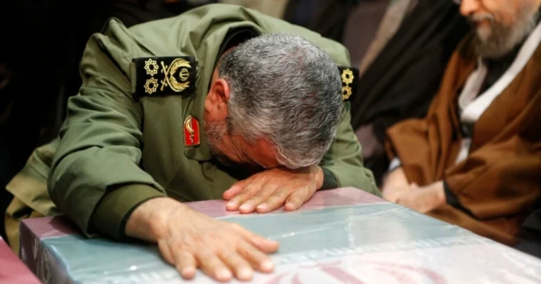 İsrail İran komandirlərini belə hədəf alıb: cangüdənlərinin telefonları…