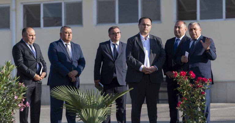 Kənd Təsərrüfatı naziri Məcnun Məmmədovun unikal kadrları – Ölkənin kənd təsərrüfatı kimlərin əlinə keçib?