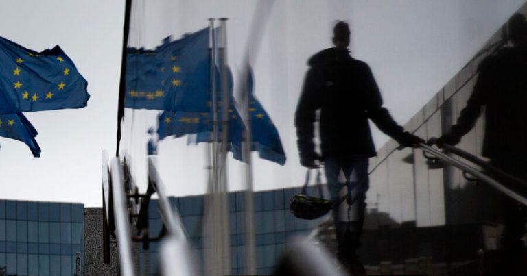 Bir çox Avropa ölkələri Aİ-nin Rusiyaya qarşı sanksiyalarına qoşulub