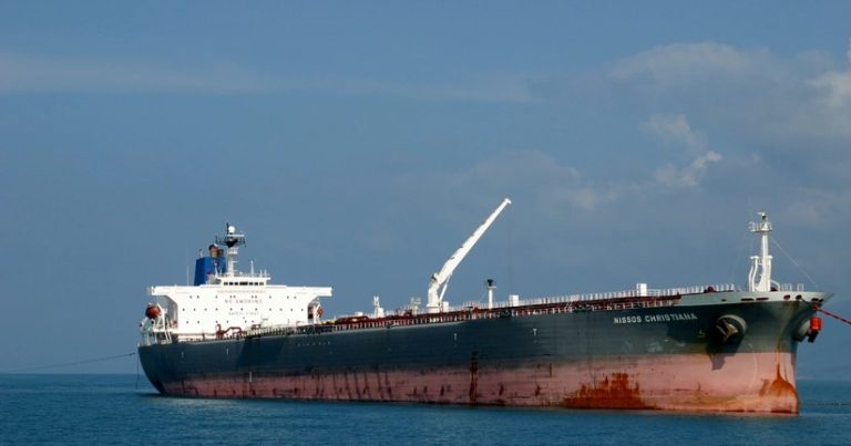 Suriya 14 ildə ilk neft partiyasını ixrac edib