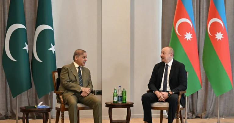 Tiencində Azərbaycan Prezidentinin Pakistanın baş naziri ilə görüşü olub