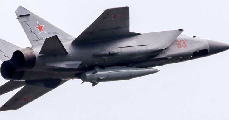 Macarıstan Estoniya üzərində Rusiya qırıcıları ilə bağlı insidentə münasibət bildirdi