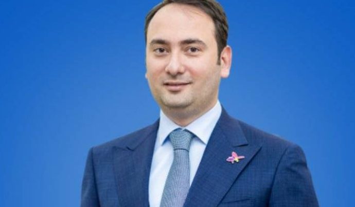 İcra başçısına verilən şiddətli töhmət – icra hakimiyyətlərinin ləğvi gündəmdə