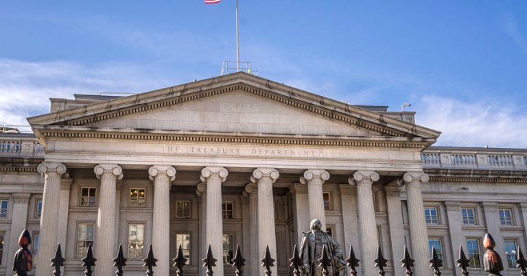 ABŞ Çin və Hindistana qarşı yeni ticarət sanksiyaları təklif edir