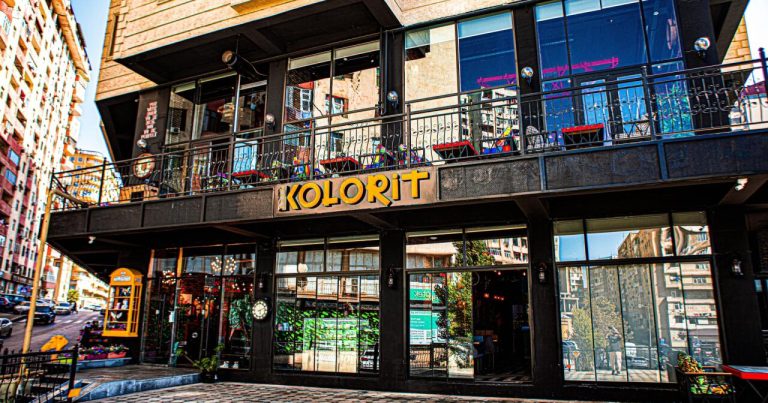 “Kolorit”də heyvanları qanunsuz saxlayıblar – FOTO