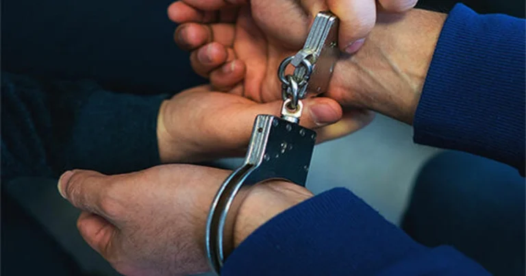 Sabirabadda 42 yaşlı kişi qətlə yetirildi, həmkəndlisi saxlanıldı