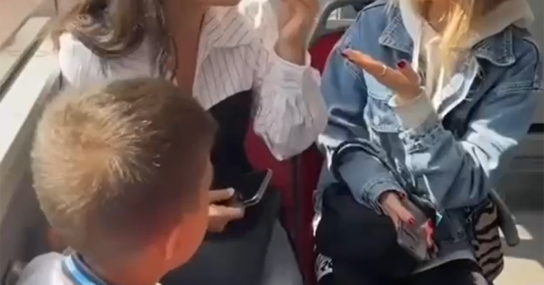 Bakıda qızlar arasında əlbəyaxa dava – VİDEO